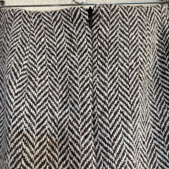 GAP PREMIUM timeless classic tailored wool A line skirt size 6 EUC - Picture 6 of 8